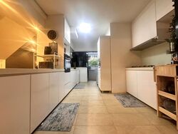 Blk 942 Tampines Avenue 5 (Tampines), HDB Executive #483346271